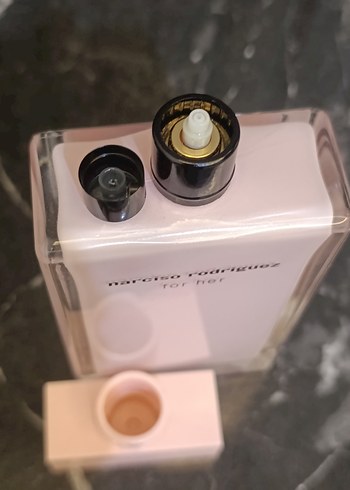 Beden Renk ORJİNAL Narciso Rodriguez For Her Kadın Parfümü