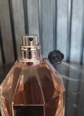 Beden Renk ? ORJİNAL ? 100 ML EDP VİCTOR ROLF FLOWER BOMB bayan parfümü