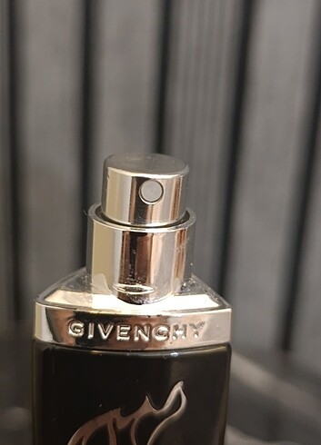 Beden ORJİNAL 50 ml edp GİVENCH VERY İRİSTABBLE bayan parfümü