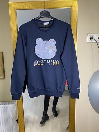 Moschino marka sweatshirt