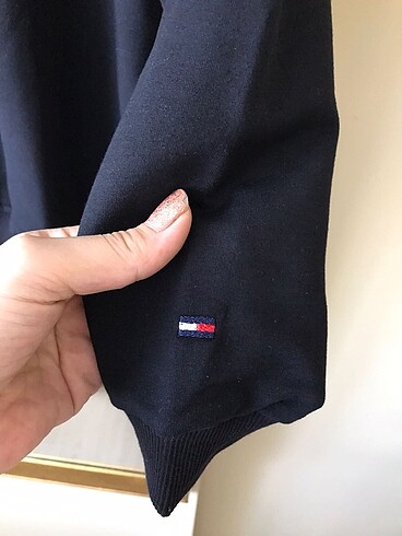 xl Beden Tommy Hilfeger marka sweatshirt