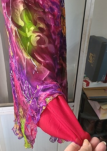 Renkli Bağlama Desenli İpek Elbise - Görsel 7