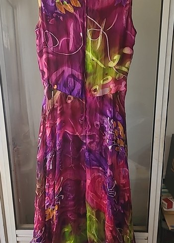 Renkli Bağlama Desenli İpek Elbise - Görsel 3