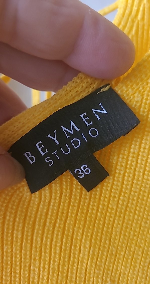 Sarı V Yaka Örgü Kadın Kazak - Görsel 4