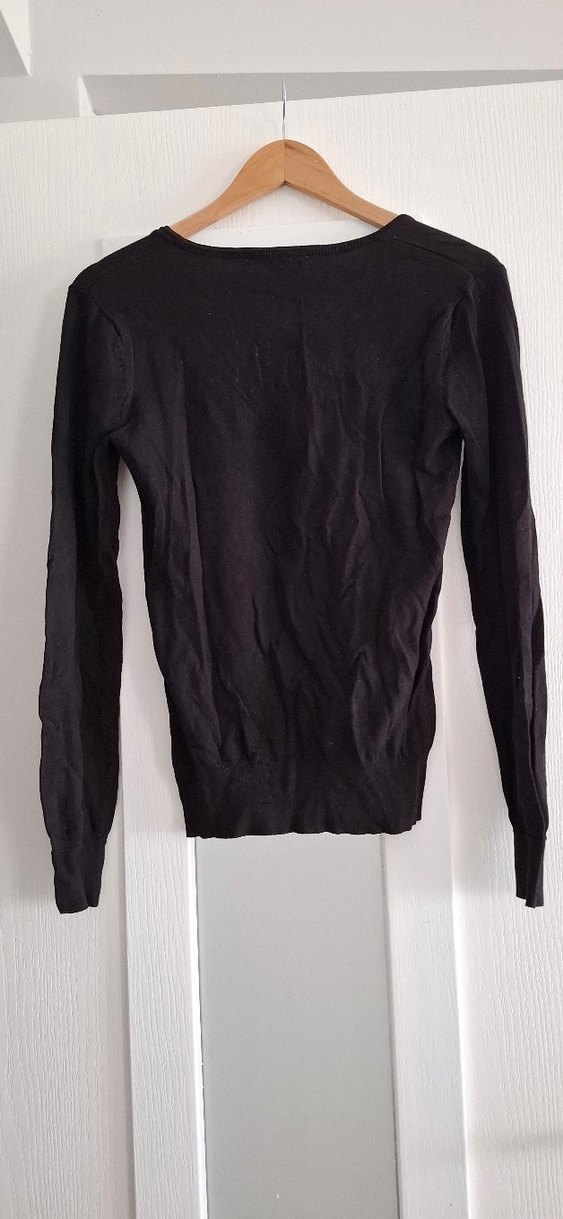 Siyah V Yakalı Kadın Kazak - Görsel 2