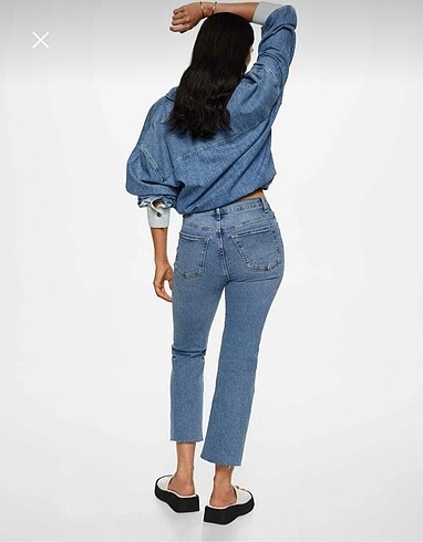 34 Beden mavi Renk Mango Bootcut Jean