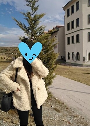 stradivarius mont