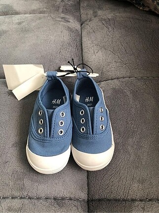 H&M bebek ayakkabı