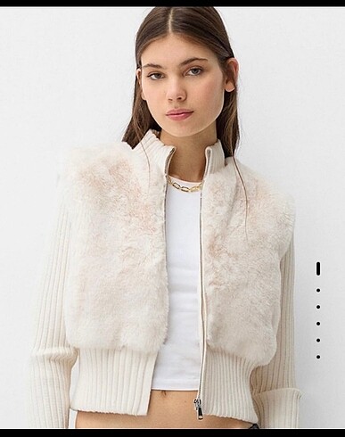 Stradivarius pelus mont