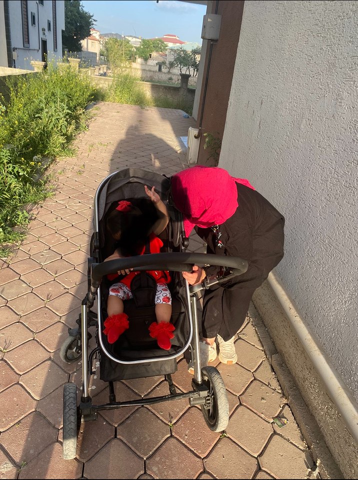 Gri Bebek Arabası ve Taşıma Koltuğu - Görsel 3