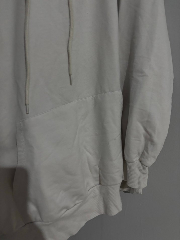 Kadın Beyaz Kapüşonlu Oversize Sweatshirt - Görsel 4