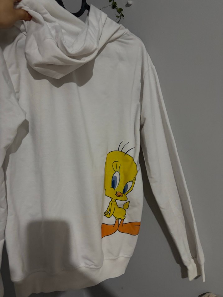 Beyaz Kapüşonlu Kadın Sweatshirt - Görsel 4