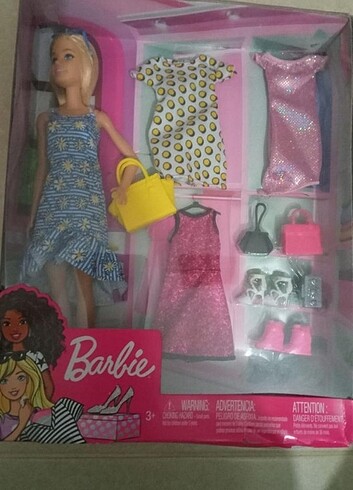 Barbie bebek seti