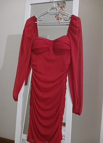 s Beden kırmızı Renk #kırmızı elbise