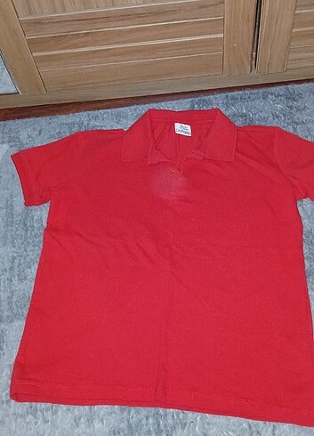 Kırmızı renk polo yaka locoste tişört - Görsel 3