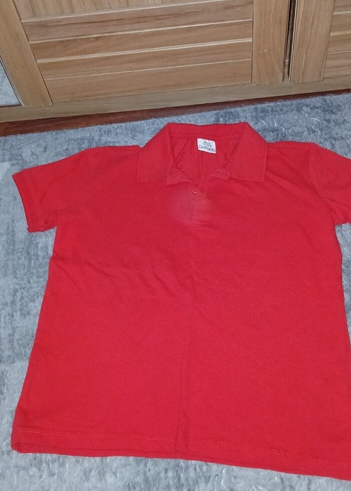 Kırmızı renk polo yaka locoste tişört - Görsel 3