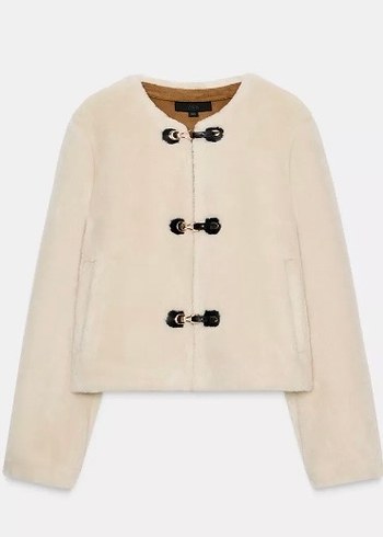 Bej Düğmeli Kadın Kısa Kışlık Ceket - Görsel 2