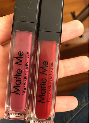 diğer Beden Sleek Mat Lip Creamler