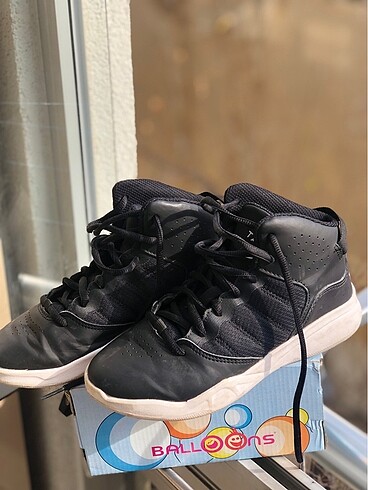 Decathlon Basketbol ayakkabısı tarmak