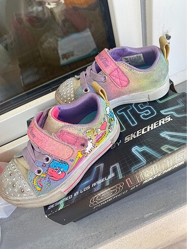 23 Beden Skechers yazlık ayakkabı