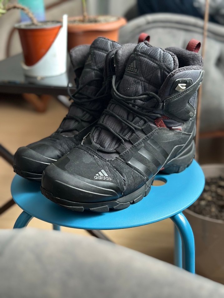 Siyah Adidas Erkek Bot 42 numara - Görsel 2