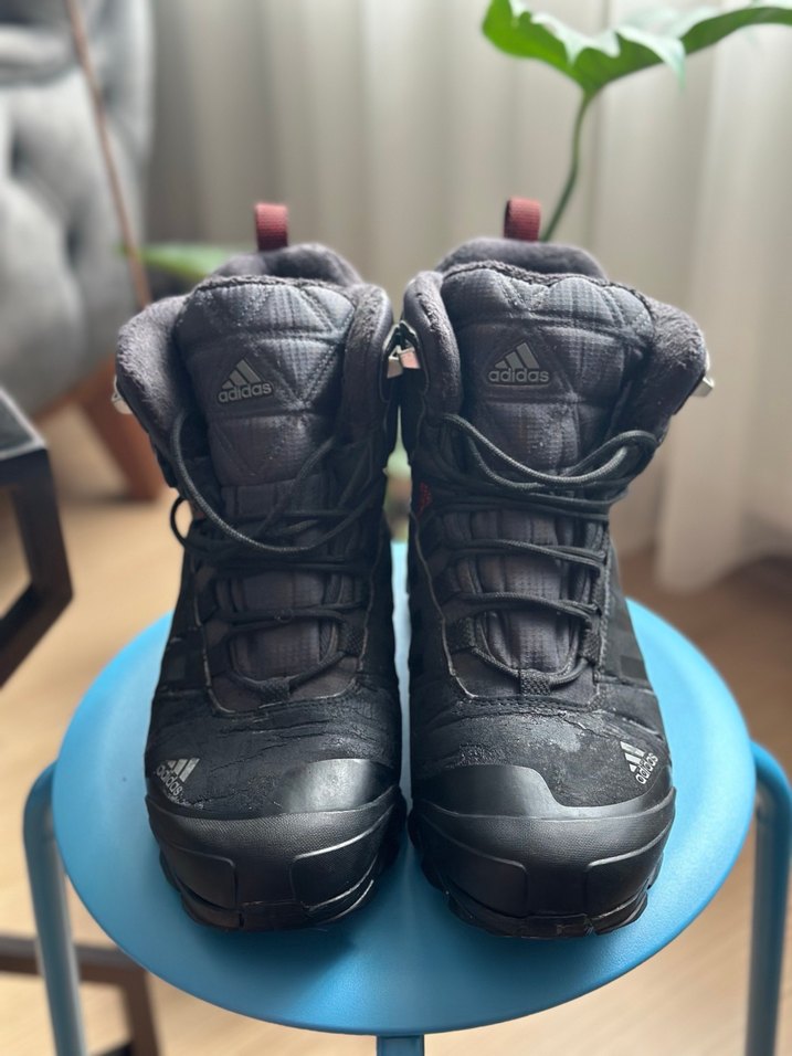 Siyah Adidas Erkek Bot 42 numara - Görsel 3