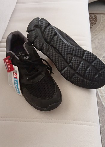 Lacoon Siyah Gri Bağcıklı Spor Ayakkabı - Görsel 5