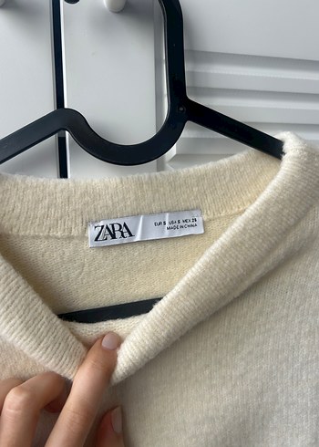 Zara- Yün karışımlı Beyaz Örgü Kadın Yün Kazak - Görsel 3