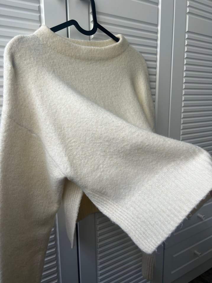 Zara- Yün karışımlı Beyaz Örgü Kadın Yün Kazak - Görsel 4