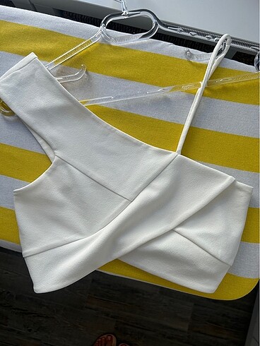Zara crop
