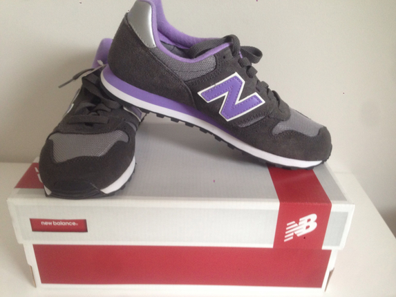 YENİ ve KUTUSUNDA New Balance Ayakkabı