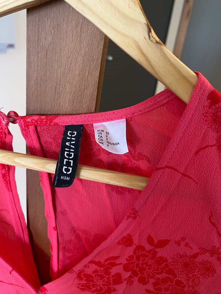 Pembe V Yaka Mini Elbise Dantel Detaylı - Görsel 5