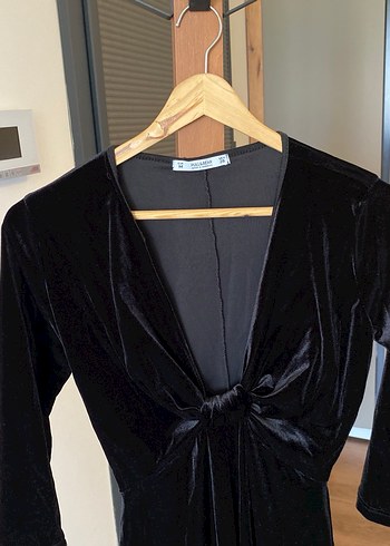 Siyah V Yaka Drapeli Midi Kadın Elbise - Görsel 4