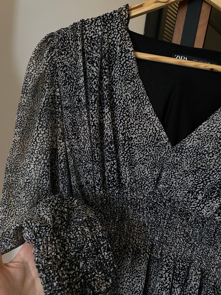 Gri Yılan Desenli V Yaka Mini Elbise - Görsel 4