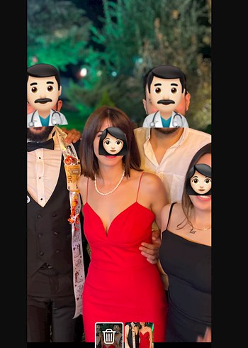 Parlak Kırmızı Drapeli Uzun İnce Elbise - Görsel 3