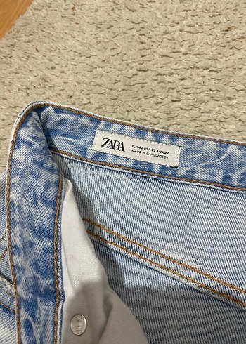 Zara Yırtık Detaylı Mavi Rahat Kesim Erkek Kot Pantolon - Görsel 6