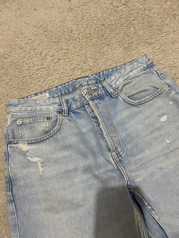 Zara Yırtık Detaylı Mavi Rahat Kesim Erkek Kot Pantolon - Görsel 4