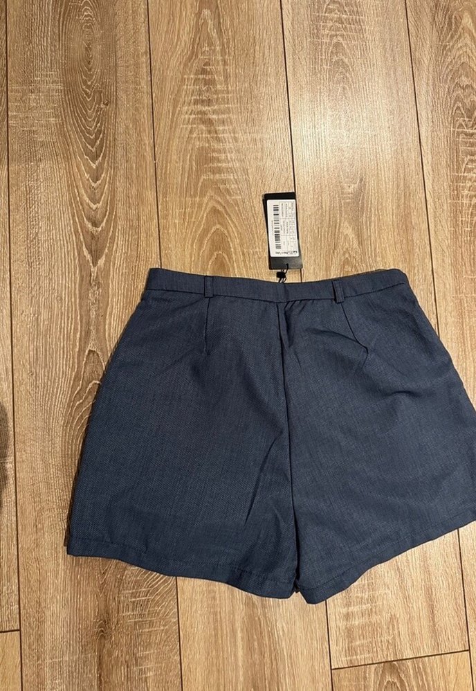 Trendyolmilla Lacivert Şort - Görsel 3