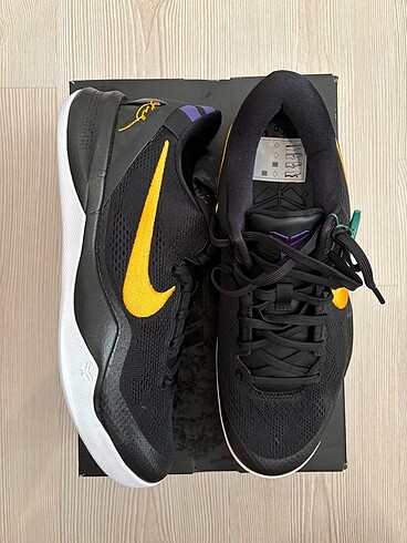 KOBE PROTRO 8 LAKERS AWAY