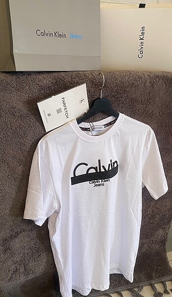 Calvin klein tsirt