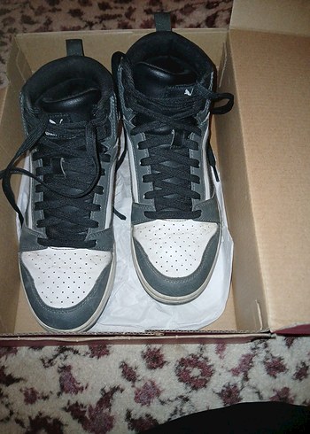 Gri Puma Basketbol Ayakkabısı Velcro Detaylı - Görsel 7