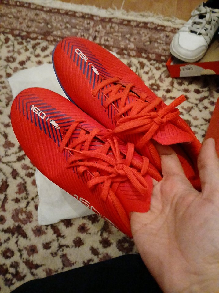 Kırmızı Erkek çocuk krampon - Görsel 2