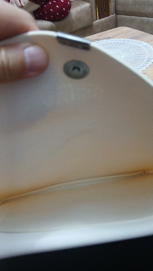 Guess Beyaz Deri Kadın Portföy Çanta - Görsel 2