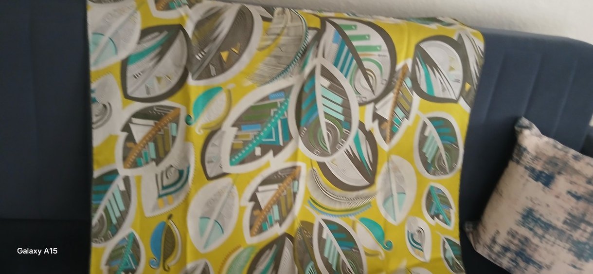 cacharel marka twil ipek - Görsel 2