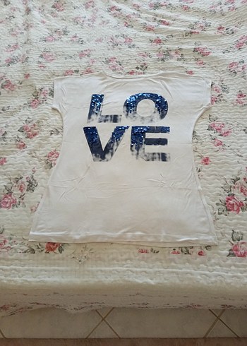 Kadın Beyaz Love Baskılı Tişört