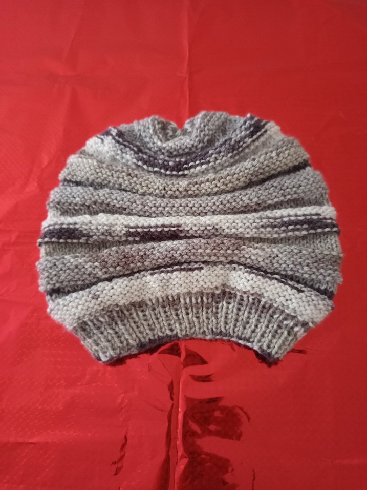 Sevgiliye Hediye Örgü Bere ve Aksesuar Seti - Görsel 2