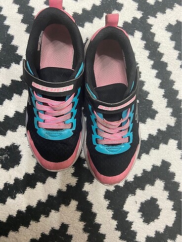 Skechers Skechers kız çocuk spor ayakkabı.