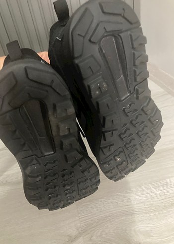 36 Beden siyah Renk Adidas Kadın Siyah Bağcıklı Spor Ayakkabı