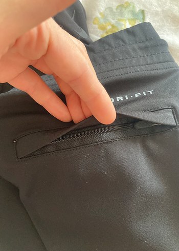 s Beden Orijinal eşofman takımı
