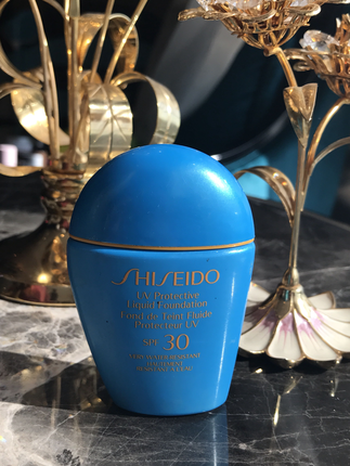 Shiseido Uv Protective Liquid Foundation